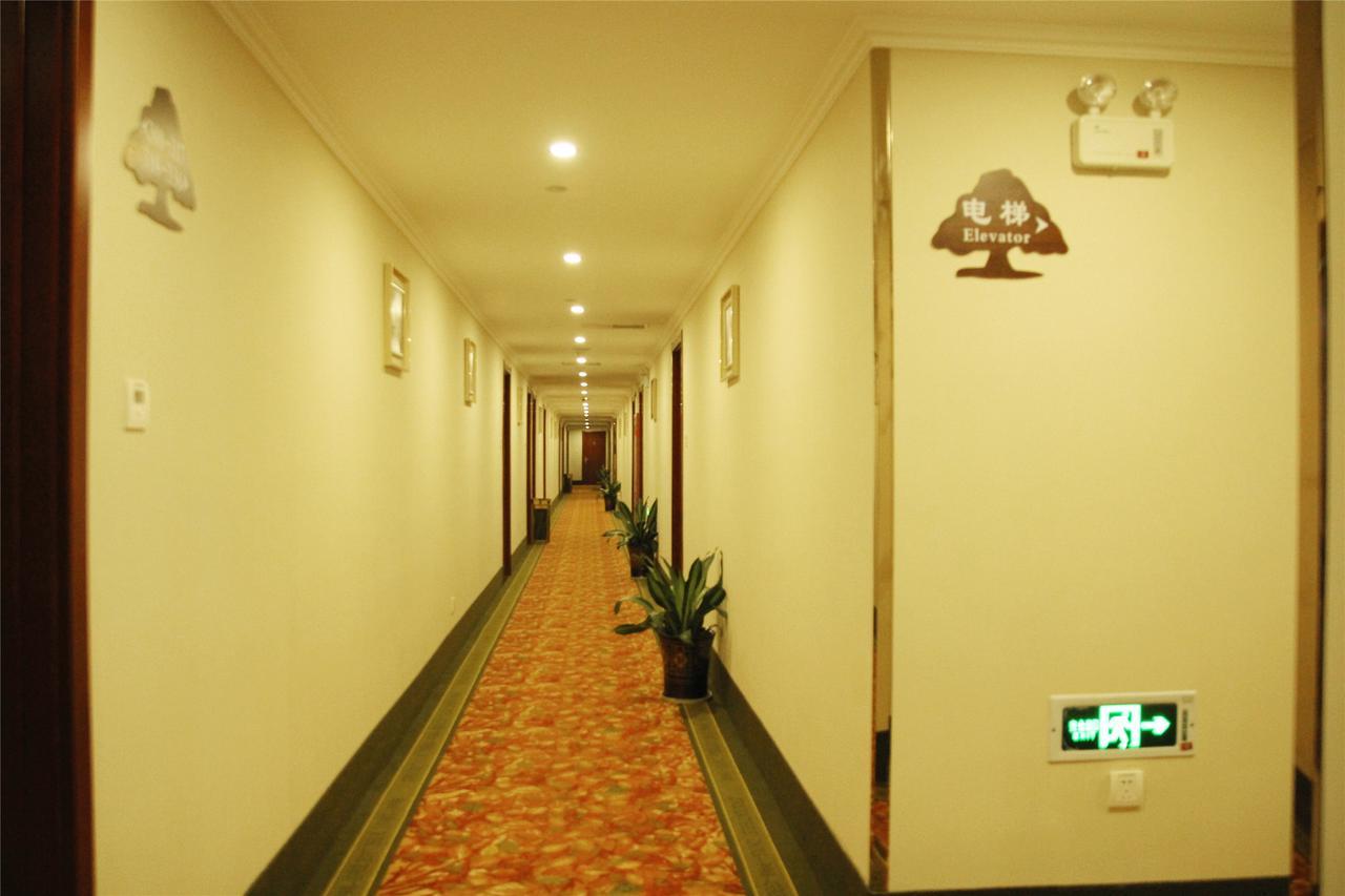 Greentree Inn Yunnan Lijiang Qixing Street Express Hotel Exterior foto